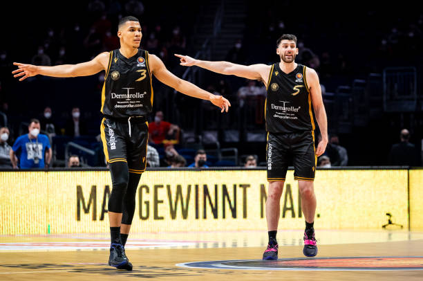 球队重新夺 球队重新夺