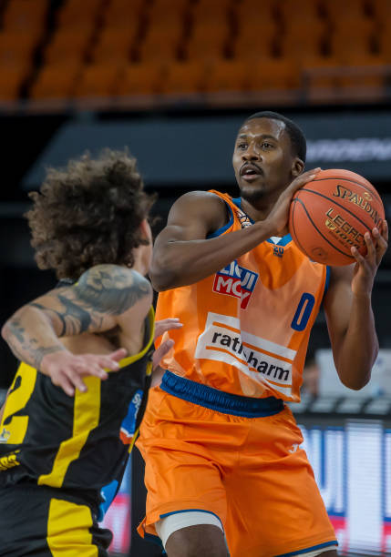 泰尔齐奇以 泰尔齐奇以